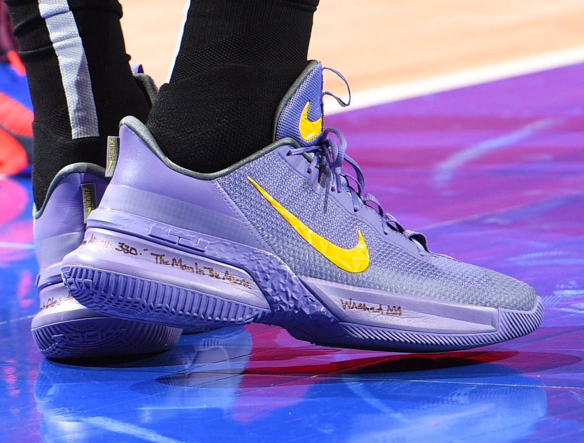 Nike,LeBron,Royalty TR 勒布朗「全新支线」明年登场!没想到是这个鞋型! Nike,LeBron,Royalty TR 勒布朗「全新支线」明年登场!没想到是这个鞋型!