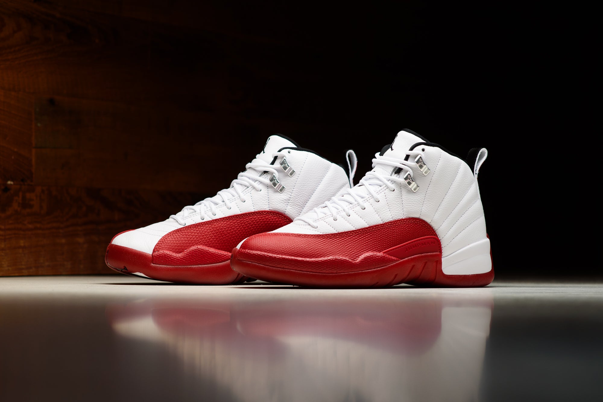 Air Jordan 12,Cherry,CT8013-11 「樱桃」AJ12 今早刚刚登场!最新美图来了! Air Jordan 12,Cherry,CT8013-11 「樱桃」AJ12 今早刚刚登场!最新美图来了!