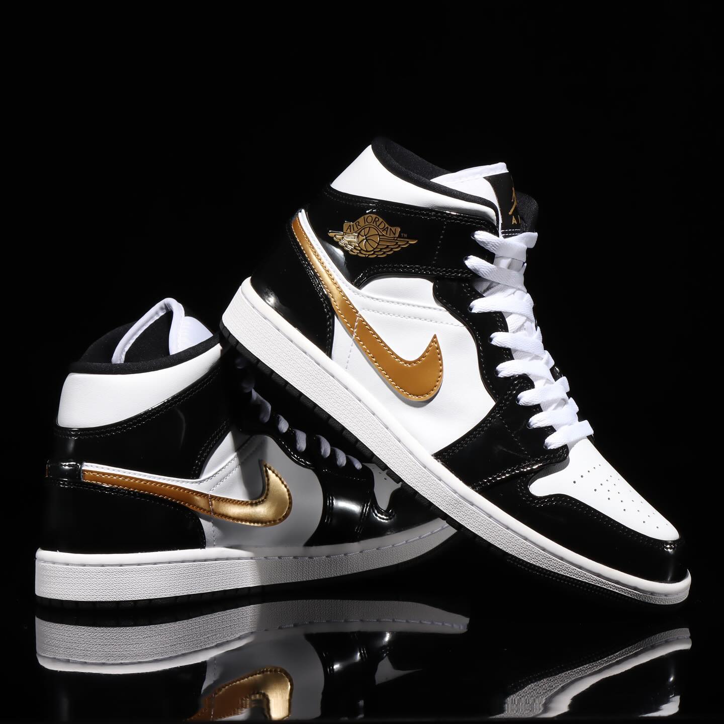 AJ1,Air Jordan 1 Mid,852542-00 低调又奢华!「黑金脚趾」AJ1 下周来袭! AJ1,Air Jordan 1 Mid,852542-00 低调又奢华!「黑金脚趾」AJ1 下周来袭!