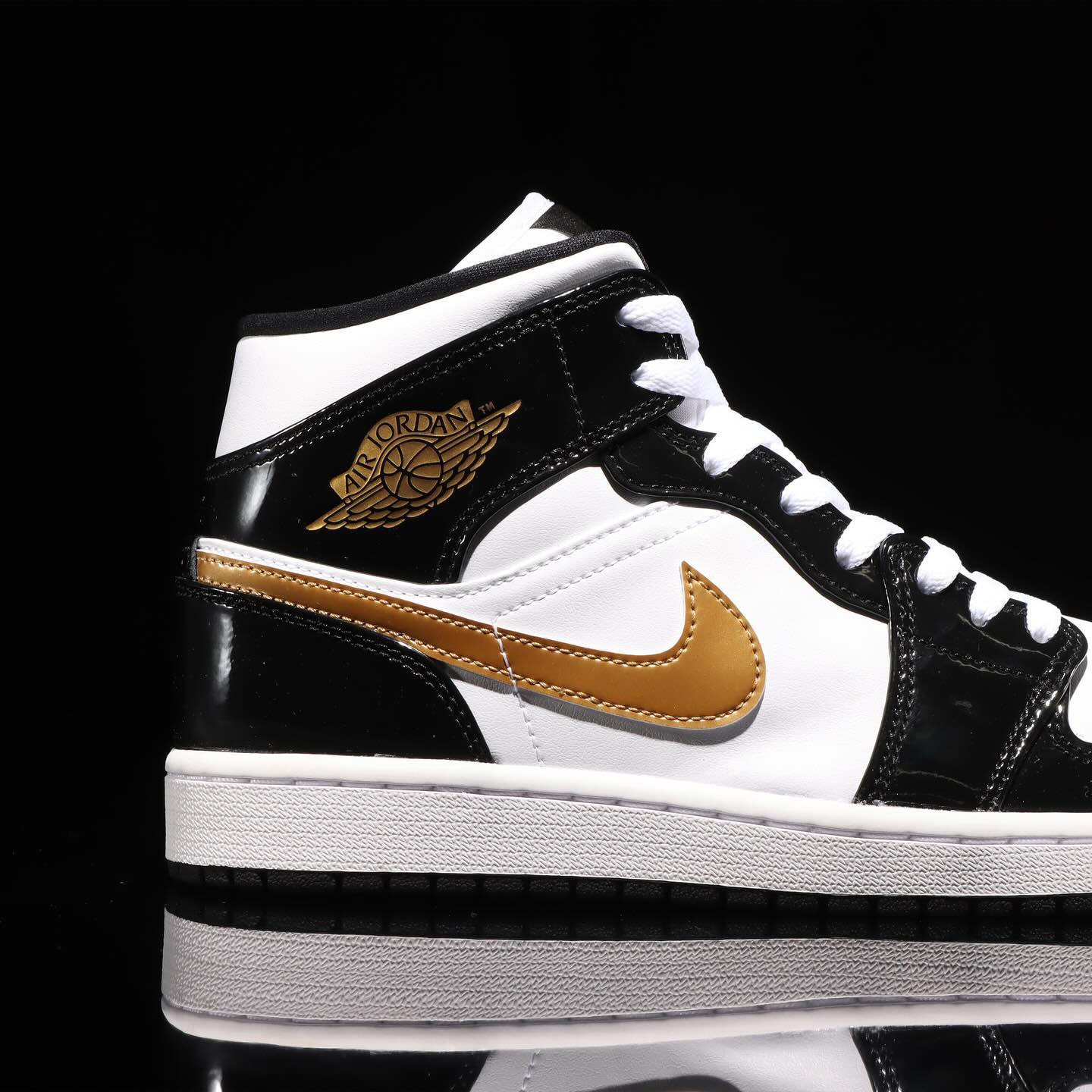 AJ1,Air Jordan 1 Mid,852542-00 低调又奢华!「黑金脚趾」AJ1 下周来袭! AJ1,Air Jordan 1 Mid,852542-00 低调又奢华!「黑金脚趾」AJ1 下周来袭!