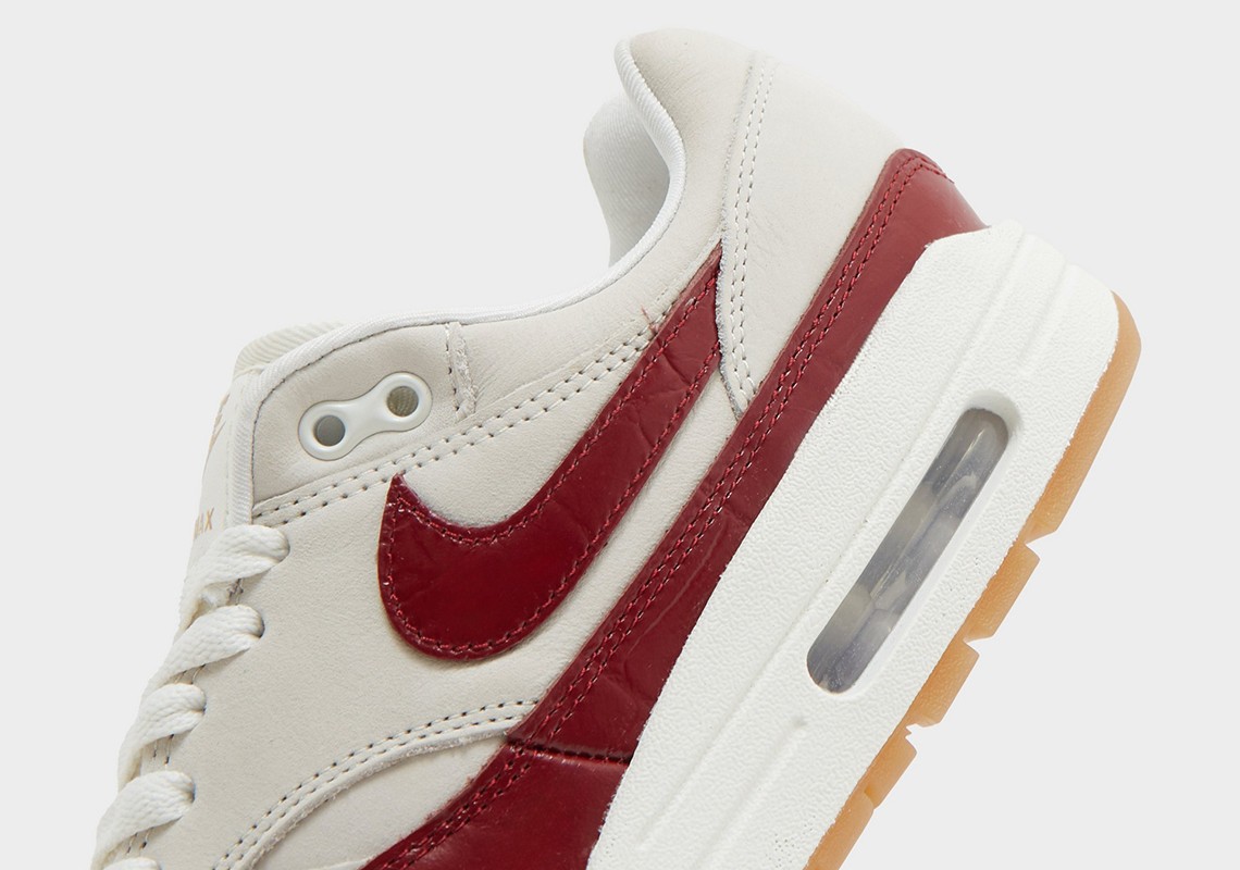 Nike,Air Max 1 LX,FJ3169-100 鞋身材质新升级!全新「白红」Air Max 1 明年登场! Nike,Air Max 1 LX,FJ3169-100 鞋身材质新升级!全新「白红」Air Max 1 明年登场!