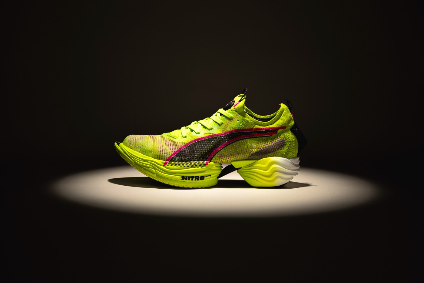 PUMA Fast-R 2 NITRO™ Elite PUMA 最新跑鞋曝光!这颜值你打几分? PUMA Fast-R 2 NITRO™ Elite PUMA 最新跑鞋曝光!这颜值你打几分?