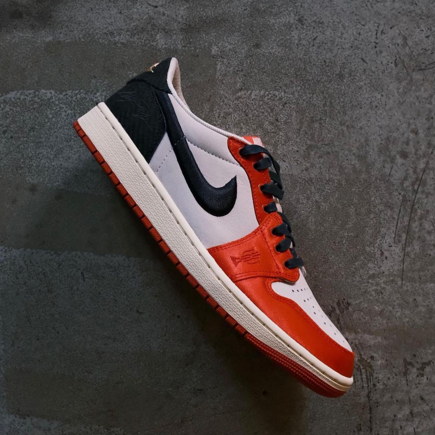 Trophy Room,AJ,Air Jordan 1 Lo 下一双「乔丹亲儿子」联名 AJ 曝光!细节看清了! Trophy Room,AJ,Air Jordan 1 Lo 下一双「乔丹亲儿子」联名 AJ 曝光!细节看清了!