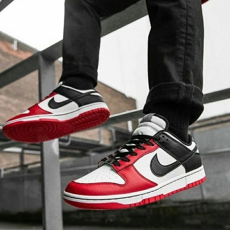 NBA,Nike,Dunk Low EMB,fragment 离谱!这 10 双「联名球鞋」只要几百块!居然还有芝加哥、藤原浩! NBA,Nike,Dunk Low EMB,fragment 离谱!这 10 双「联名球鞋」只要几百块!居然还有芝加哥、藤原浩!