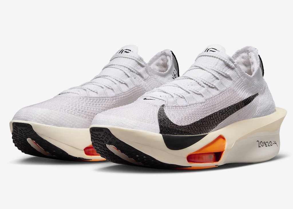 Nike,Alphafly 3 无数人都在等!Nike「破纪录神鞋」日期确定! Nike,Alphafly 3 无数人都在等!Nike「破纪录神鞋」日期确定!