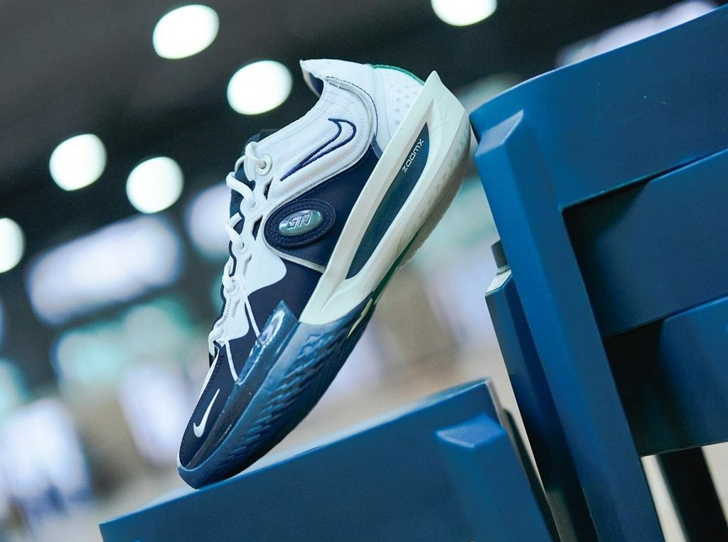 Nike,G.T. Cut 3,Air Zoom Fligh GT Cut 3 曝光 “新版本”?鞋面造型变了! Nike,G.T. Cut 3,Air Zoom Fligh GT Cut 3 曝光 “新版本”?鞋面造型变了!