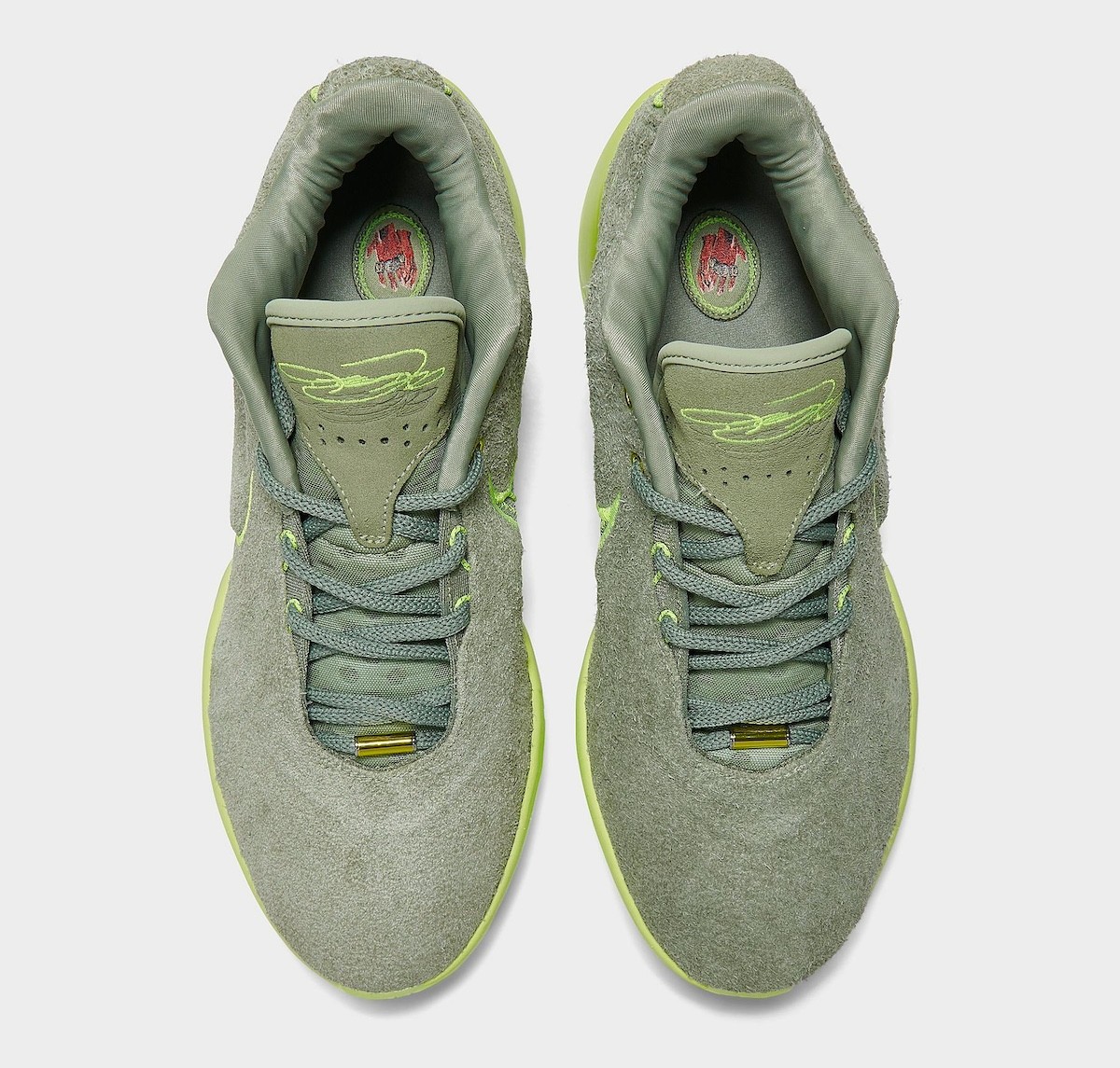 Nike,LeBron 21,Algae,FV2345-30 质感超在线!LBJ 21 新配色月底登场! Nike,LeBron 21,Algae,FV2345-30 质感超在线!LBJ 21 新配色月底登场!