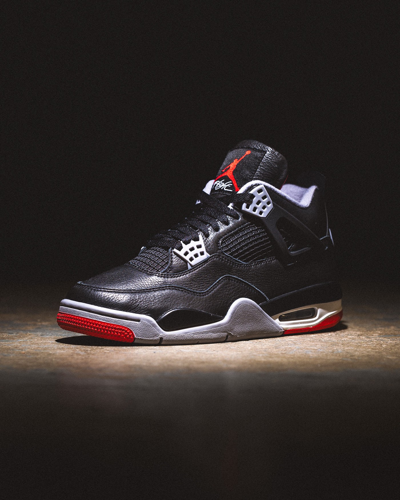 Air Jordan 4,AJ4,Bred Reimagin 「黑红 AJ4」国内抢先登场!跟之前版本对比来了! Air Jordan 4,AJ4,Bred Reimagin 「黑红 AJ4」国内抢先登场!跟之前版本对比来了!