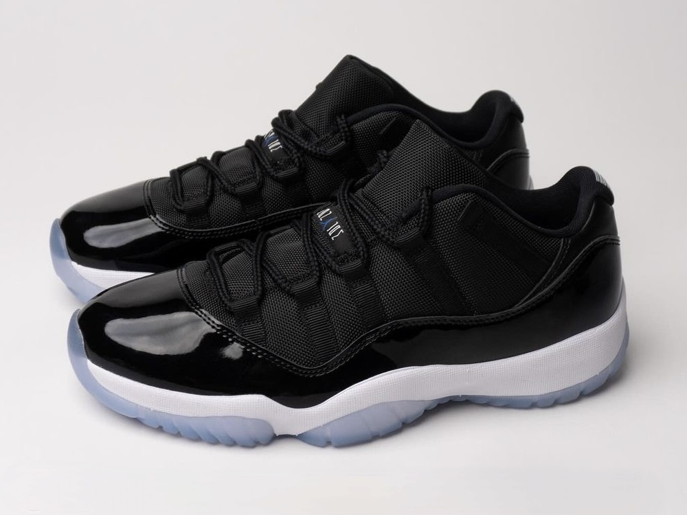 Air Jordan 11 Low,Space Jam,FV 大灌篮 AJ11 新实物曝光!细节全看清! Air Jordan 11 Low,Space Jam,FV 大灌篮 AJ11 新实物曝光!细节全看清!