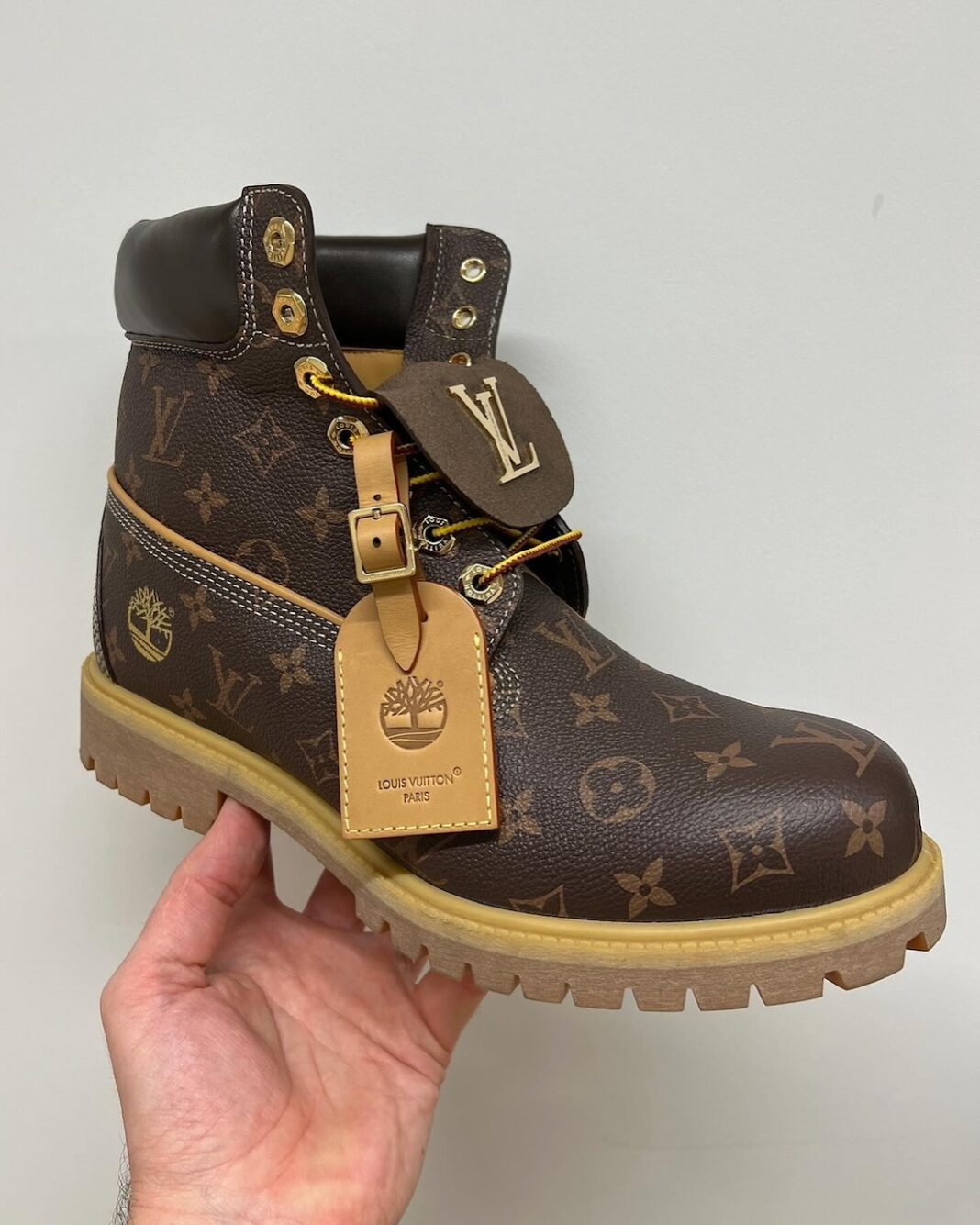 LV,Louis Vuitton,Timberland LV 联名鞋细节全看清!这质感你打几分? LV,Louis Vuitton,Timberland LV 联名鞋细节全看清!这质感你打几分?