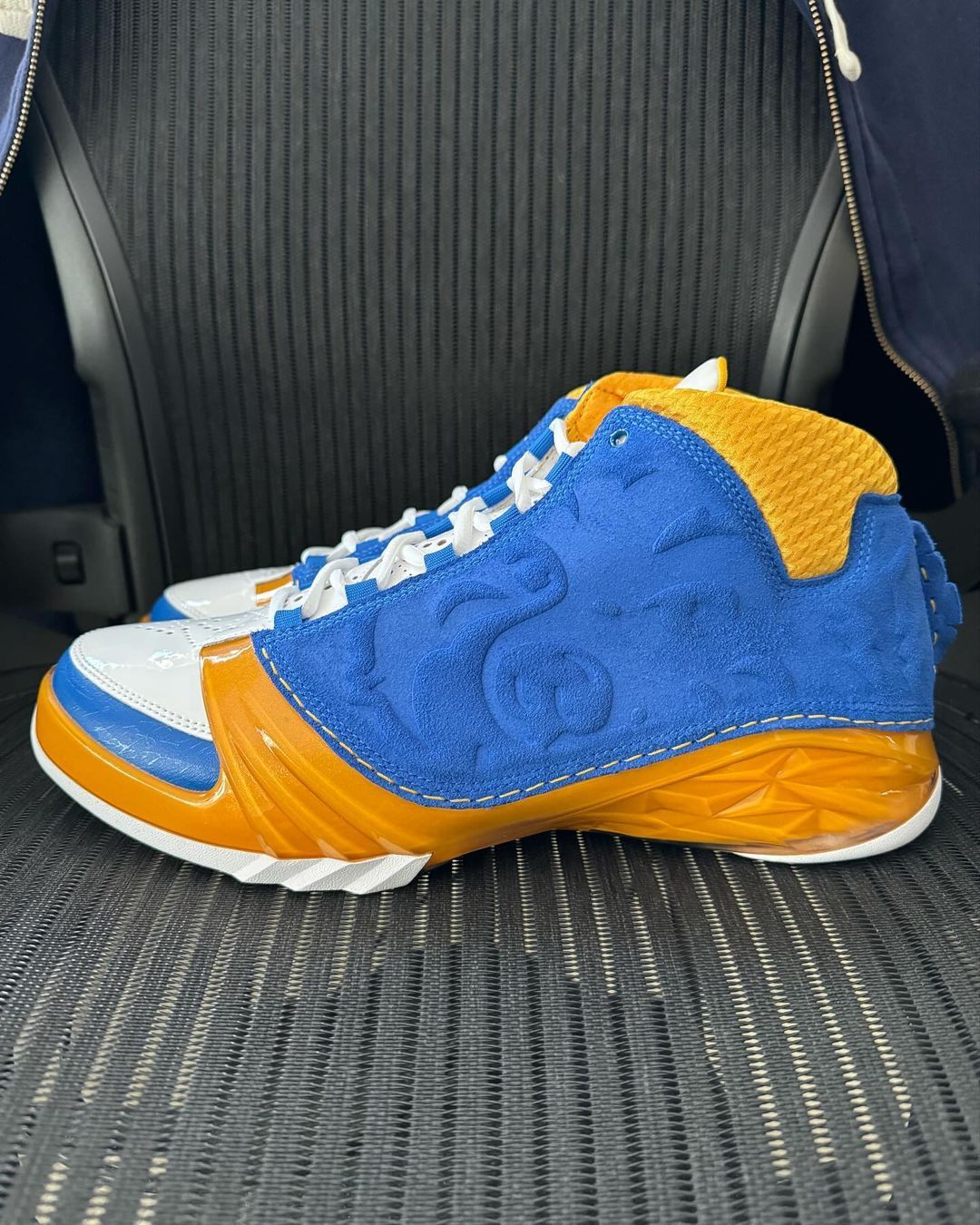 PE,UCLA,Air Jordan 23 雕花设计太惊艳!「稀有专属」AJ23 实物泄露! PE,UCLA,Air Jordan 23 雕花设计太惊艳!「稀有专属」AJ23 实物泄露!