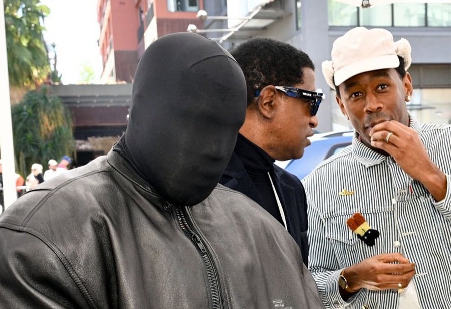 Kanye 侃爷「头戴黑丝」怒喷狗仔!抢手机手速真快! Kanye 侃爷「头戴黑丝」怒喷狗仔!抢手机手速真快!