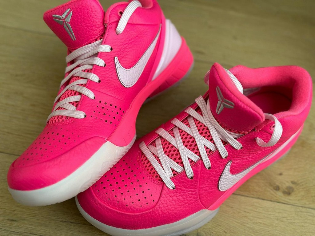 Nike,Kobe 8,Kobe 4,Protro, 「豹纹」科比 8 +「情人节」科比 4!瓦妮莎又晒鞋了! Nike,Kobe 8,Kobe 4,Protro, 「豹纹」科比 8 +「情人节」科比 4!瓦妮莎又晒鞋了!