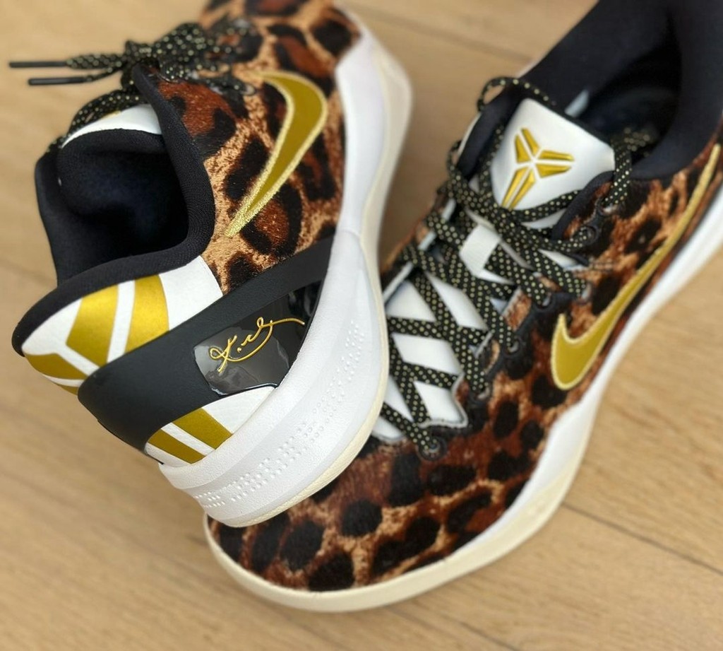 瓦妮莎,Nike,Kobe,PE,Protro 瓦妮莎「继续晒鞋」!这科比 6 大有来头! 瓦妮莎,Nike,Kobe,PE,Protro 瓦妮莎「继续晒鞋」!这科比 6 大有来头!