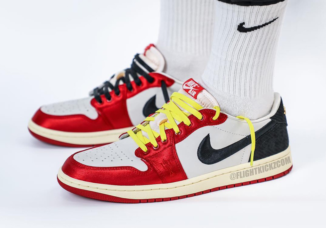 Trophy Room,Air Jordan 1 Low O 芝加哥装扮!Trophy Room x AJ1 确认跳票! Trophy Room,Air Jordan 1 Low O 芝加哥装扮!Trophy Room x AJ1 确认跳票!