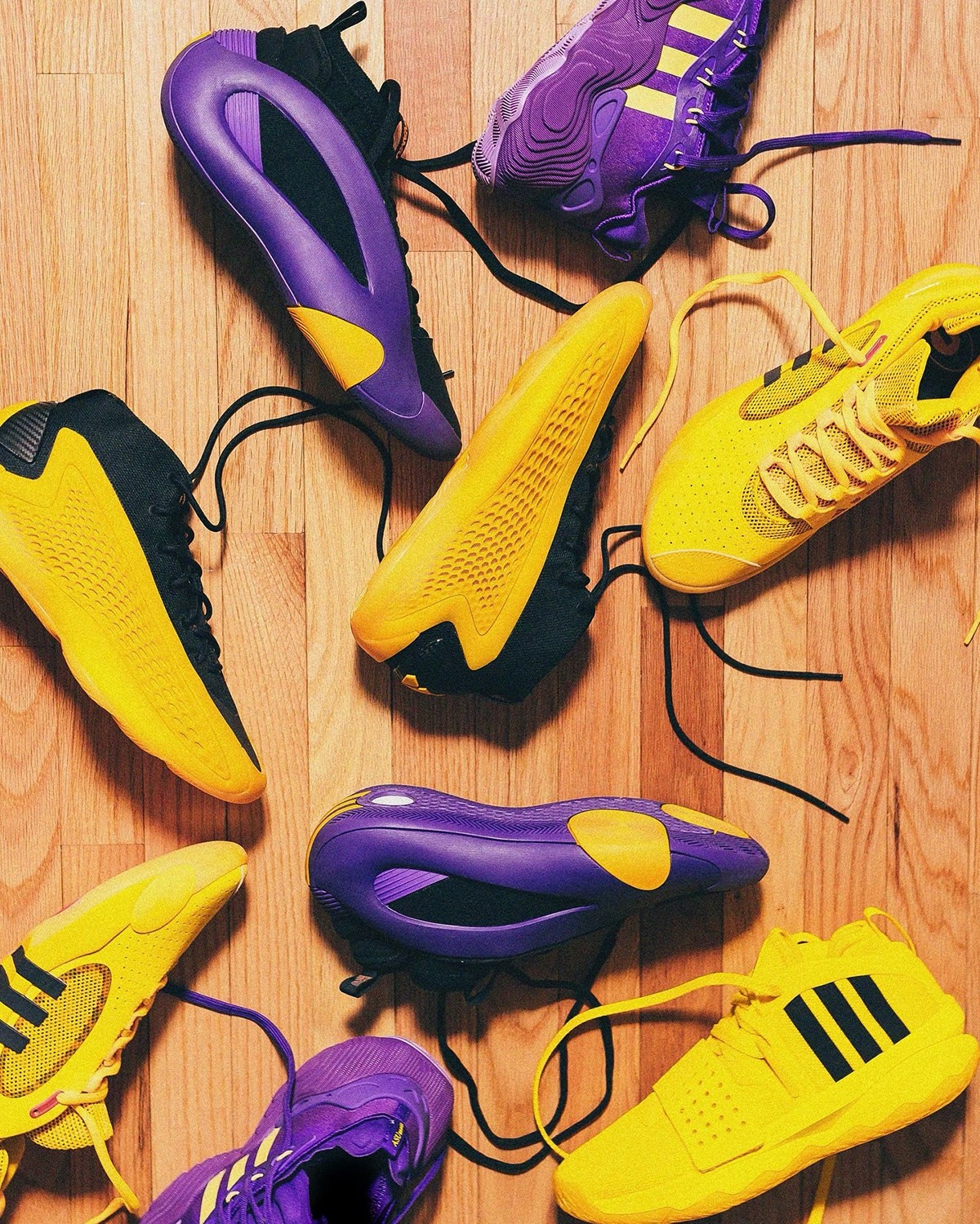 adidas Basketball 全是大学 PE 配色!adidas 战靴集体曝光! adidas Basketball 全是大学 PE 配色!adidas 战靴集体曝光!