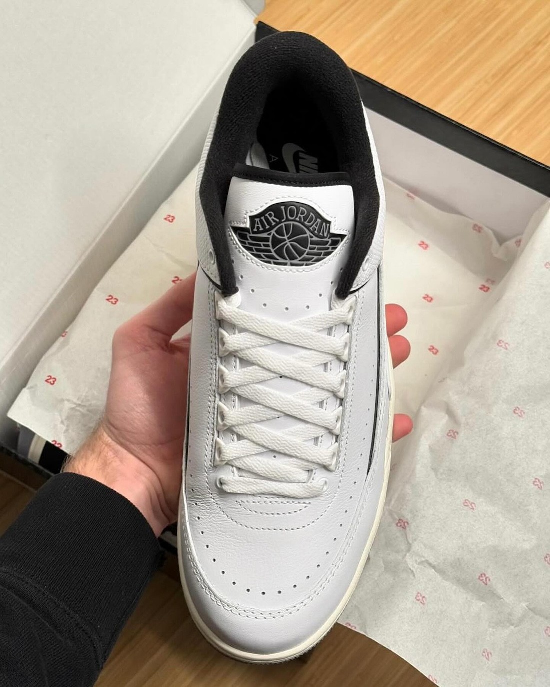 FD0383-100,AJ2/3,Air Jordan 2/ FD0383-100 把我 CPU 干烧了…这是双什么 AJ!? FD0383-100,AJ2/3,Air Jordan 2/ FD0383-100 把我 CPU 干烧了…这是双什么 AJ!?