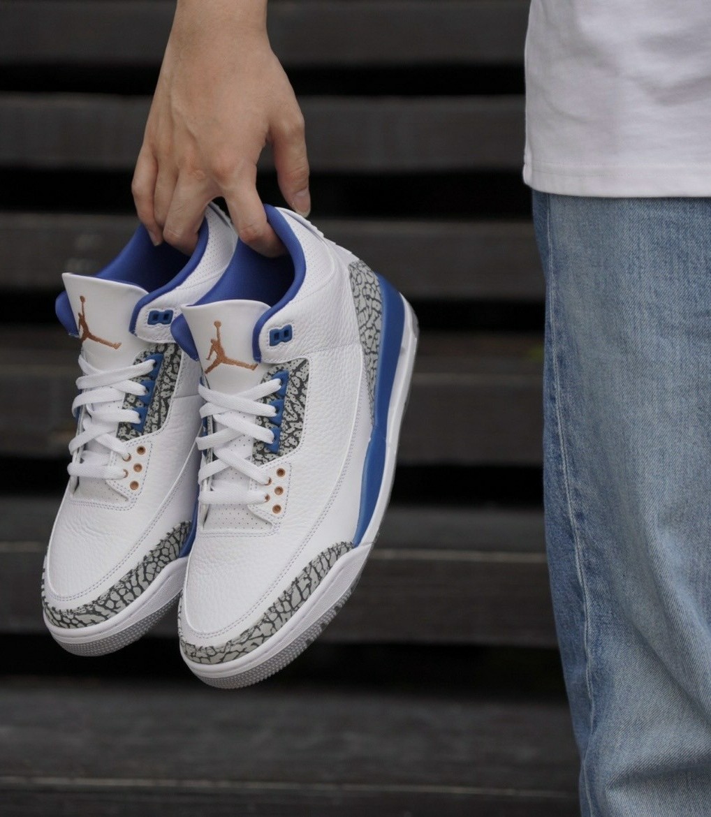 AJ,AJ3,Jordan,清单 市价离谱!最近 AJ3 都在悄悄涨!「白水泥」这个价了! AJ,AJ3,Jordan,清单 市价离谱!最近 AJ3 都在悄悄涨!「白水泥」这个价了!