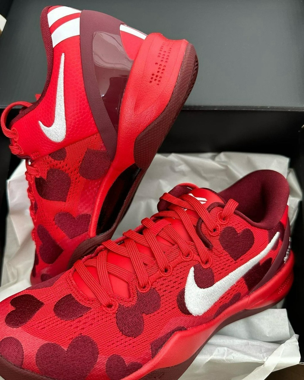 Nike Kobe 6 PE,Kobe 8 瓦妮莎又双叒晒鞋!这次是 Kobe 6! Nike Kobe 6 PE,Kobe 8 瓦妮莎又双叒晒鞋!这次是 Kobe 6!