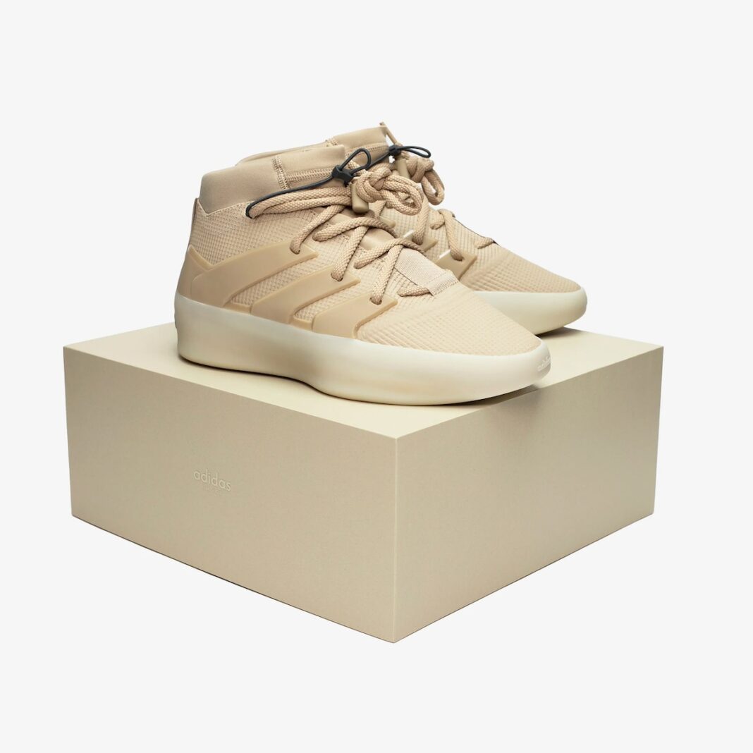 IE6180,Athletics 1 Basketball, 突袭亮相!FOG x 阿迪「最新联名鞋」能登记了! IE6180,Athletics 1 Basketball, 突袭亮相!FOG x 阿迪「最新联名鞋」能登记了!