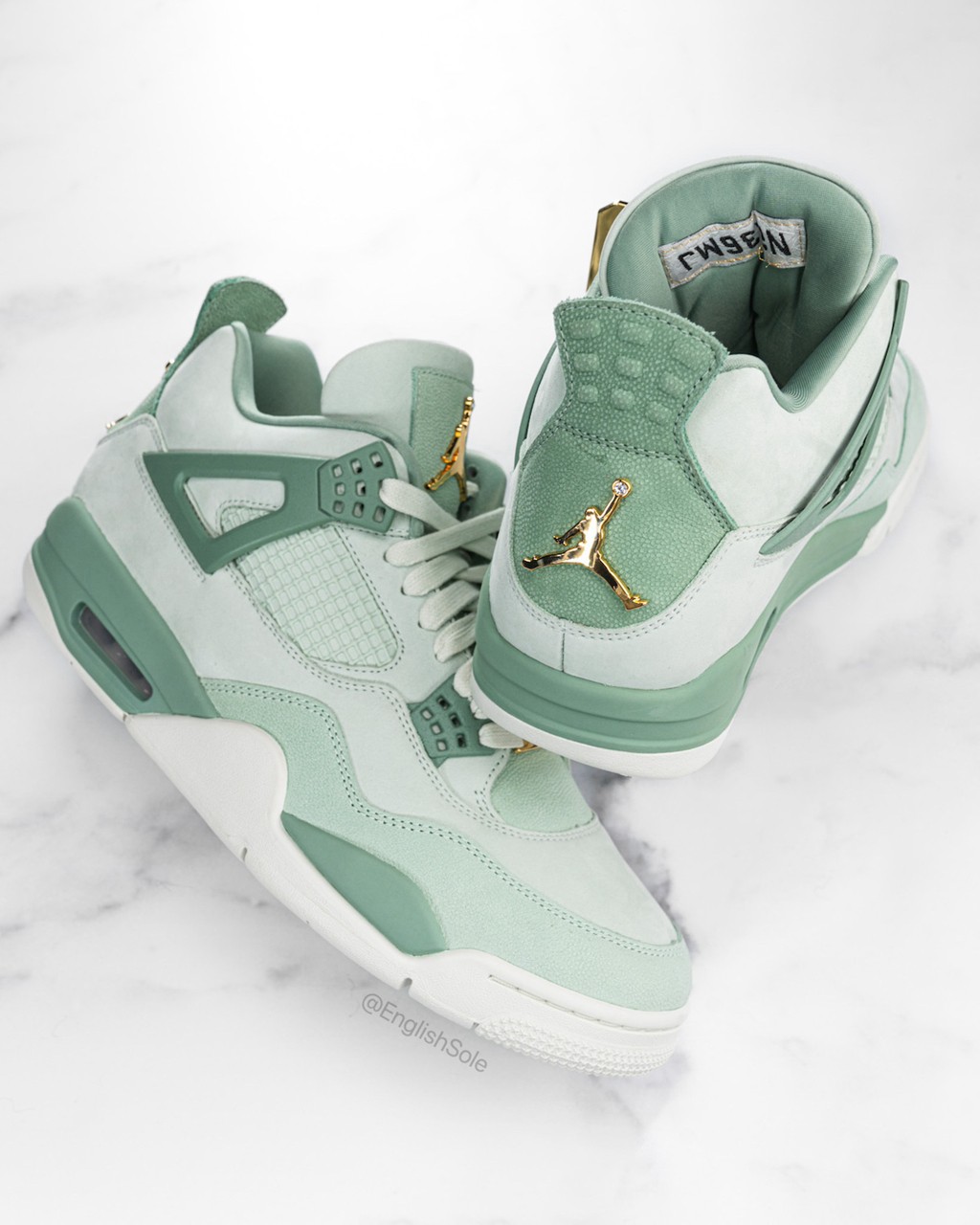 Air Jordan 4,定制,镶钻 镶金又镶钻!又一双稀有 AJ4 曝光! Air Jordan 4,定制,镶钻 镶金又镶钻!又一双稀有 AJ4 曝光!