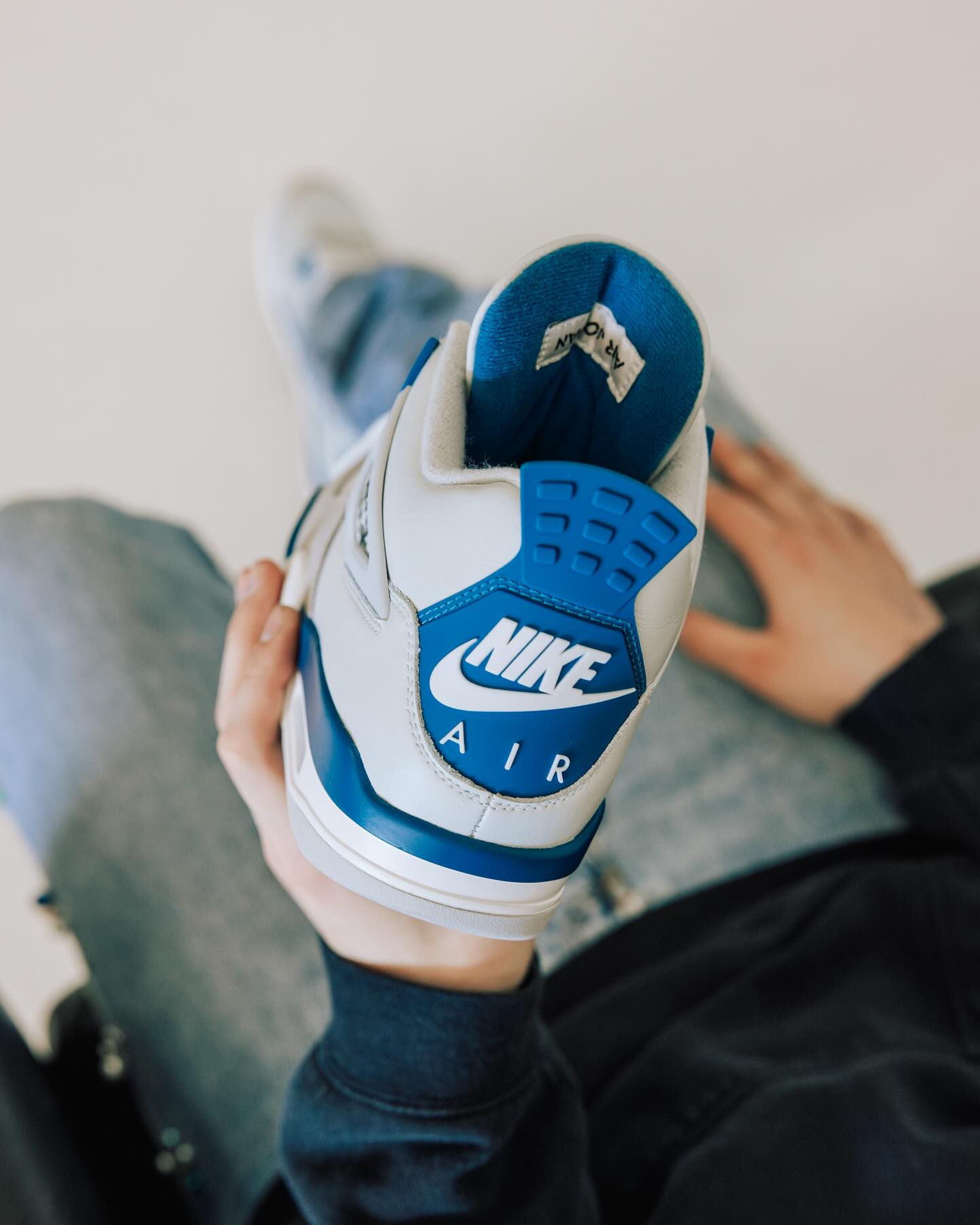 FV5029-141,Air Jordan 4,AJ4 FV5029-141 时隔 12 年回归!白蓝 AJ4 货量到底多少?这次要破纪录了… FV5029-141,Air Jordan 4,AJ4 FV5029-141 时隔 12 年回归!白蓝 AJ4 货量到底多少?这次要破纪录了…