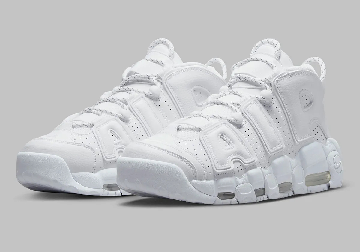 Nike,Air More Uptempo,Triple W 市价不便宜!纯白「大 AIR」时隔 7 年回归! Nike,Air More Uptempo,Triple W 市价不便宜!纯白「大 AIR」时隔 7 年回归!