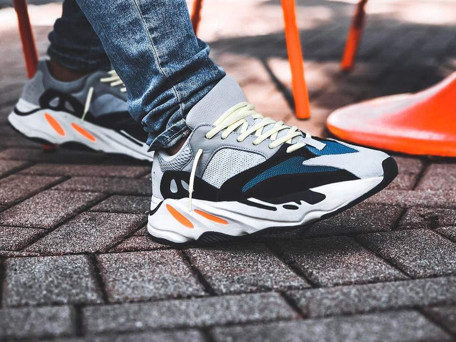 Dingyun Zhang,Samba,张鼎昀,adidas 你抢到了吗?前「Yeezy 设计师」打造的三叶草新鞋,都这个价了... Dingyun Zhang,Samba,张鼎昀,adidas 你抢到了吗?前「Yeezy 设计师」打造的三叶草新鞋,都这个价了...