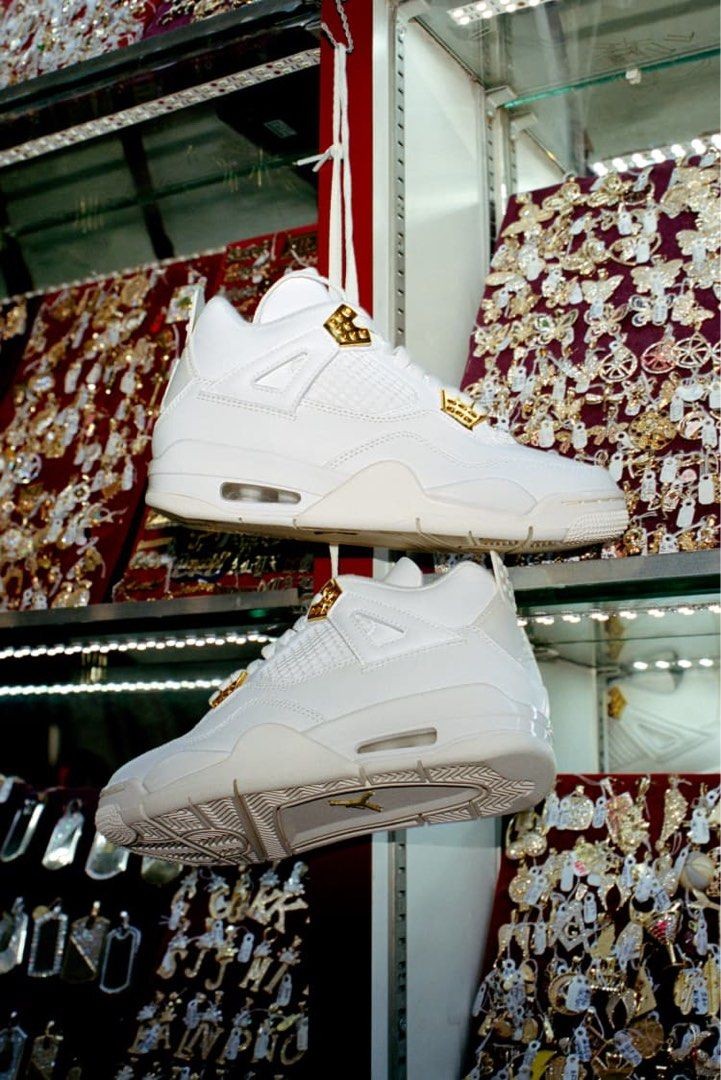 倒钩,AJ1,AJ3,AJ4 今年 AJ 市价真离谱!「TS 倒钩」成暴跌王!曾经抢破头的配色都这价了! 倒钩,AJ1,AJ3,AJ4 今年 AJ 市价真离谱!「TS 倒钩」成暴跌王!曾经抢破头的配色都这价了!
