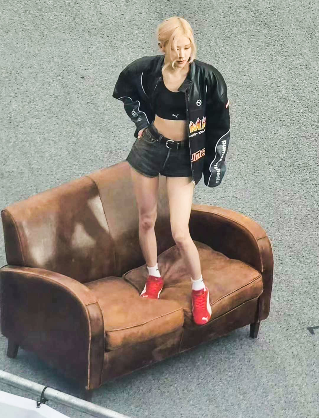 PUMA,Speedcat 突发!Rosé 要代言新品牌了?居然穿了这双鞋… PUMA,Speedcat 突发!Rosé 要代言新品牌了?居然穿了这双鞋…