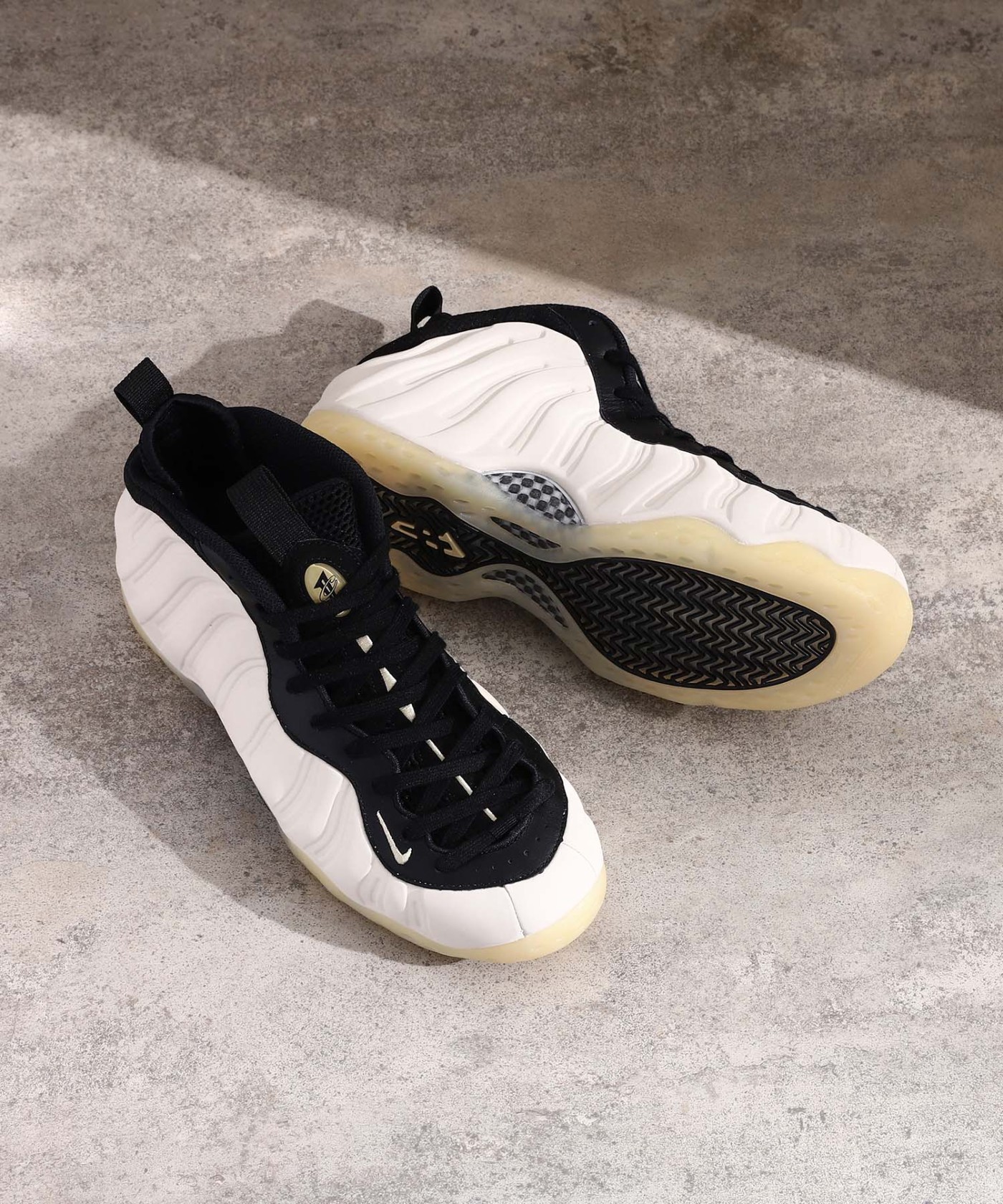 奶油喷,FD5855-002,Nike,Air Foampo 「奶油喷」国区就在明天!实物有点好看啊! 奶油喷,FD5855-002,Nike,Air Foampo 「奶油喷」国区就在明天!实物有点好看啊!