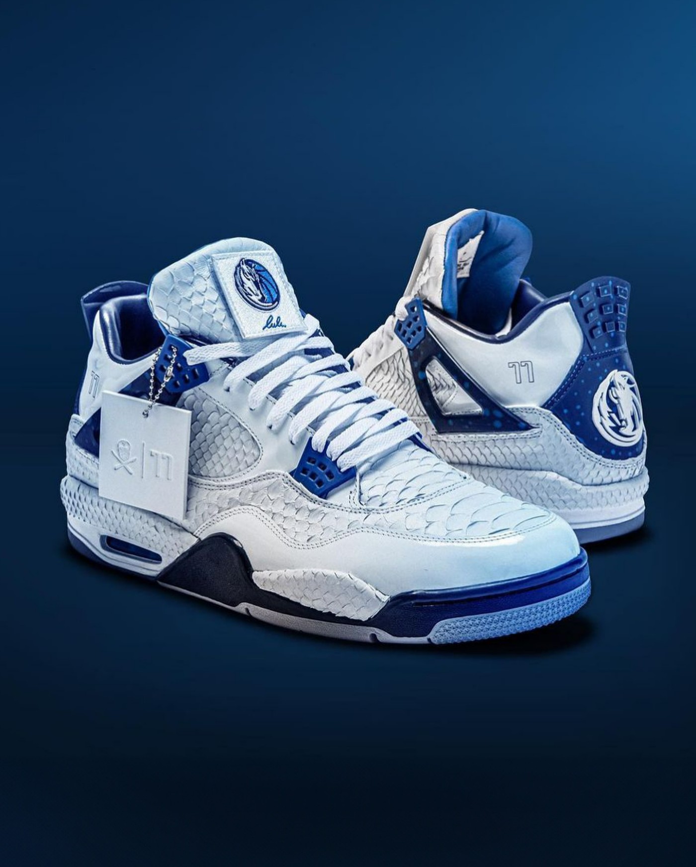 AJ,Air Jordan 4,THE SURGEON 蟒纹 + 漆皮!「东契奇 AJ4」 太华丽了! AJ,Air Jordan 4,THE SURGEON 蟒纹 + 漆皮!「东契奇 AJ4」 太华丽了!