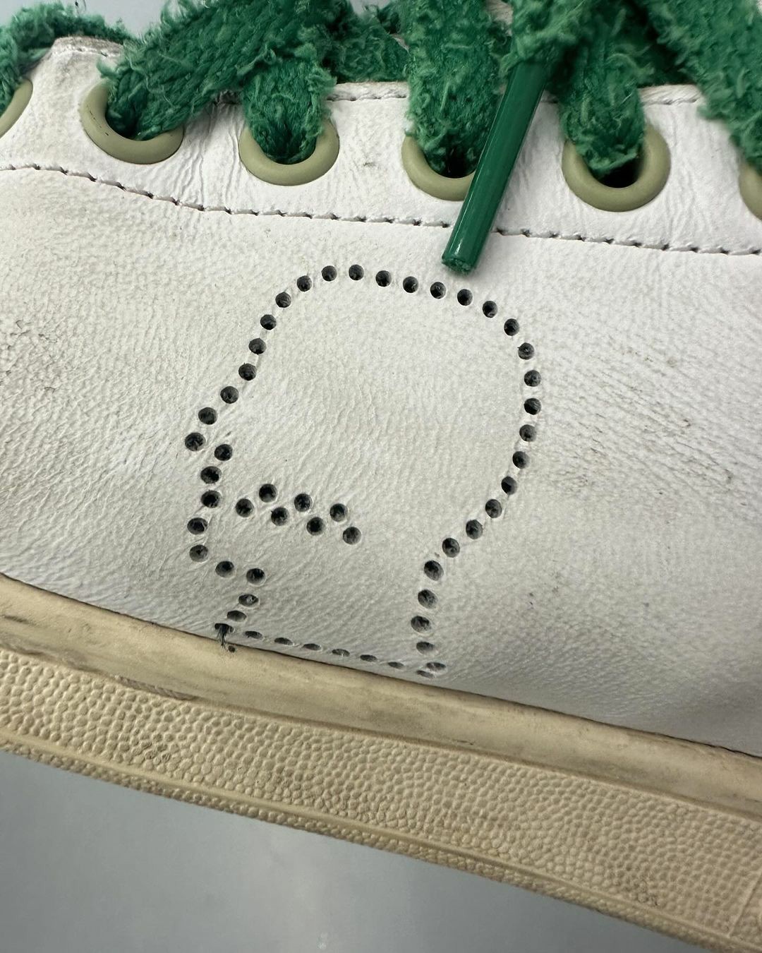 Brain Dead,adidas Originals,St 「脑死亡 x 三叶草」新联名曝光!是这个经典鞋型! Brain Dead,adidas Originals,St 「脑死亡 x 三叶草」新联名曝光!是这个经典鞋型!