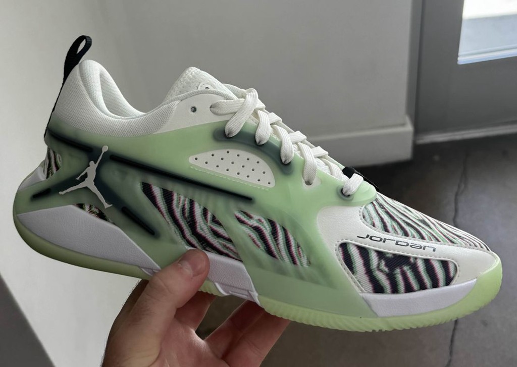 Jordan,Heir 1.0,FZ2471-100 Jordan「继承者一代」曝光!实物你打几分! Jordan,Heir 1.0,FZ2471-100 Jordan「继承者一代」曝光!实物你打几分!