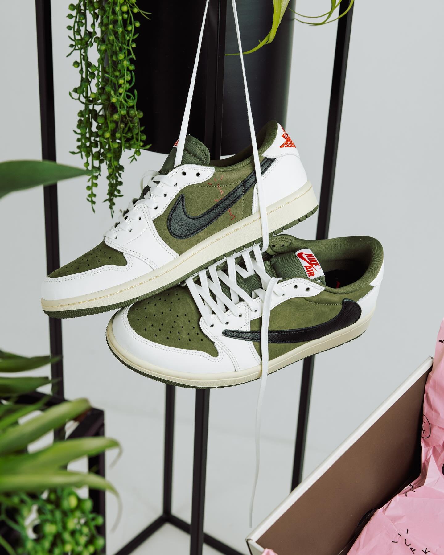 DM7866-200,Medium Olive,Air Jo 倒钩 AJ1「橄榄绿 2.0」下月发售! 你冲不冲? DM7866-200,Medium Olive,Air Jo 倒钩 AJ1「橄榄绿 2.0」下月发售! 你冲不冲?