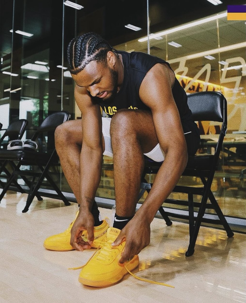 Nike,Book 1,NBA,布克,布朗尼,EYBL,湖人 换换口味?布朗尼上脚「Nike 稀有战靴」! Nike,Book 1,NBA,布克,布朗尼,EYBL,湖人 换换口味?布朗尼上脚「Nike 稀有战靴」!