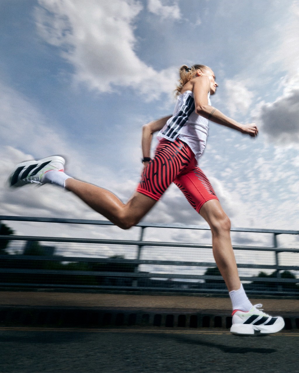 adidas,ADIZERO ADIOS PRO 4,柏林马 历时三年研发!adidas「最新超级跑鞋」亮相柏林马拉松! adidas,ADIZERO ADIOS PRO 4,柏林马 历时三年研发!adidas「最新超级跑鞋」亮相柏林马拉松!