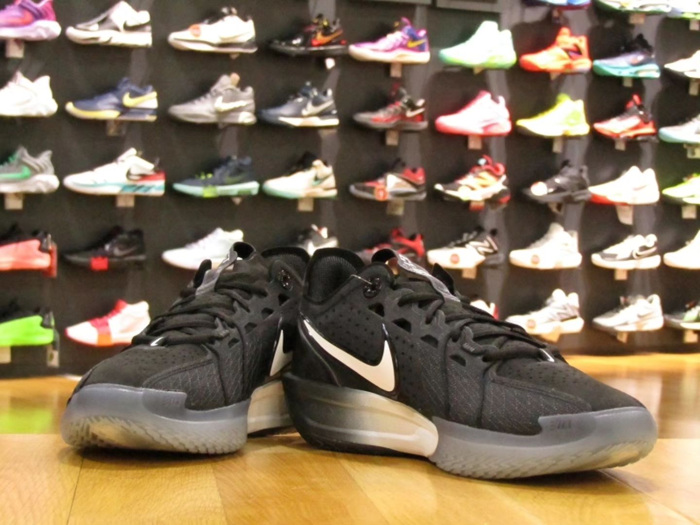 Nike,G.T. Cut 3 这双 Nike 有黑武士配色了!看着更帅了! Nike,G.T. Cut 3 这双 Nike 有黑武士配色了!看着更帅了!