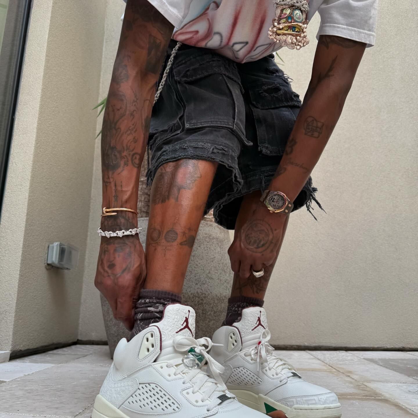 HF8833-100,El Grito,Air Jordan 不穿倒钩!最近 TS 上脚这双「奢华 AJ」! HF8833-100,El Grito,Air Jordan 不穿倒钩!最近 TS 上脚这双「奢华 AJ」!