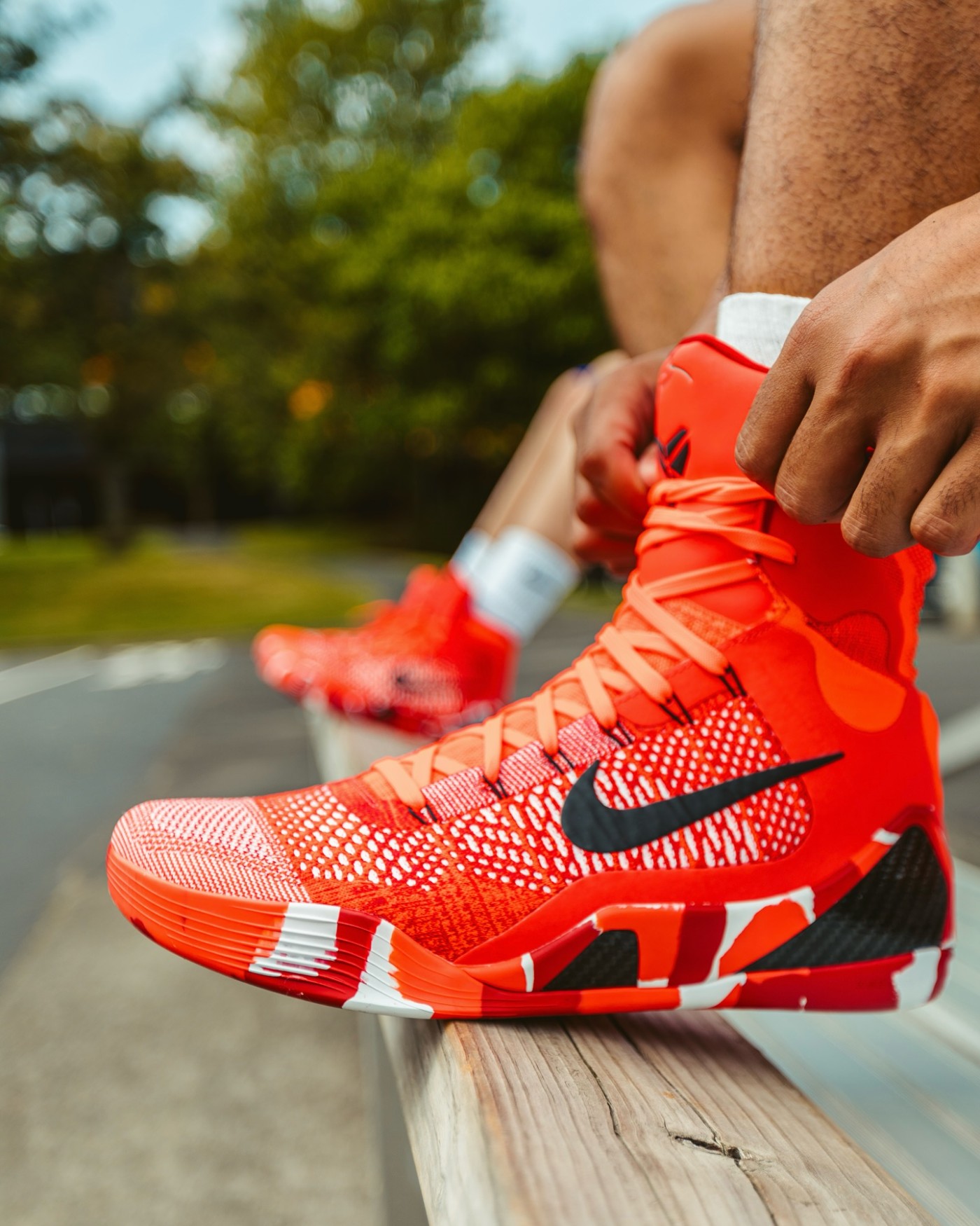 FZ7335-600,Kobe 9,圣诞 今早圣诞 Kobe 9 Elite 你中了吗?现在的市价是… FZ7335-600,Kobe 9,圣诞 今早圣诞 Kobe 9 Elite 你中了吗?现在的市价是…