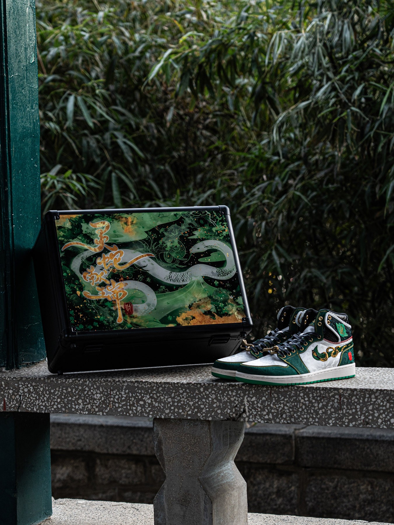 FZBB,AJ1,Air Jordan 1 丝绸 + 蛇年!这双新鞋的中国味真的太浓了! FZBB,AJ1,Air Jordan 1 丝绸 + 蛇年!这双新鞋的中国味真的太浓了!