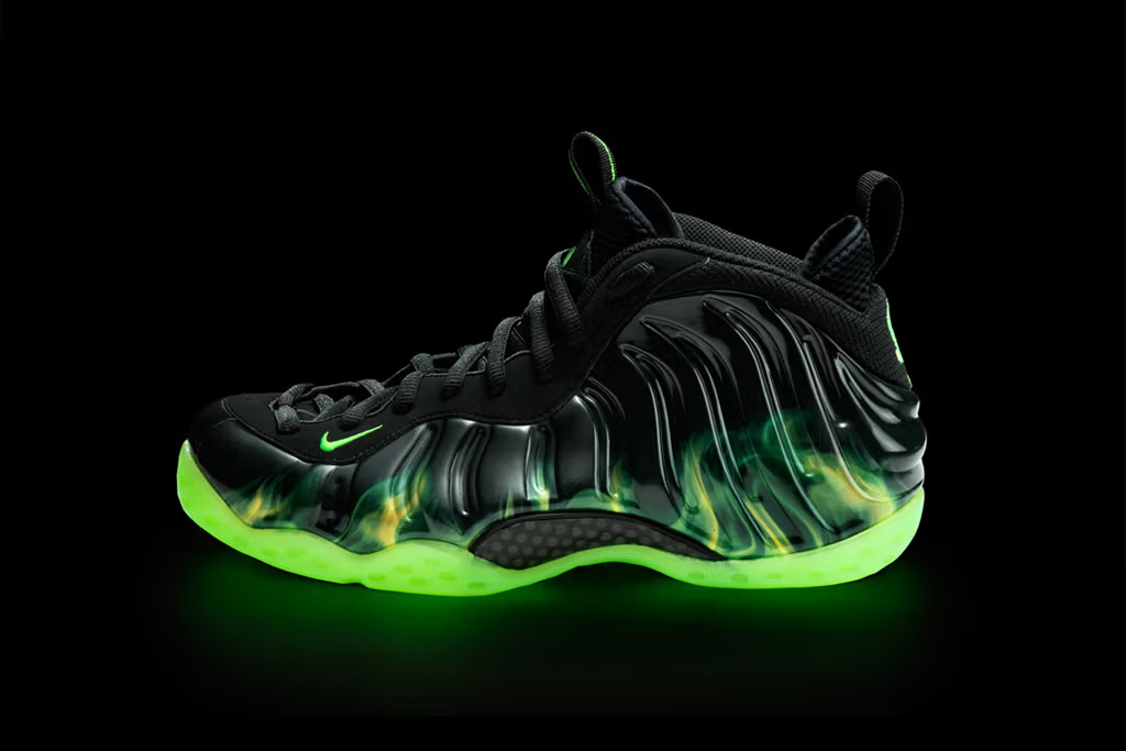 小通灵喷,Foamposite,Foamposite One 「小通灵喷」要来了!?样子确实太像了! 小通灵喷,Foamposite,Foamposite One 「小通灵喷」要来了!?样子确实太像了!