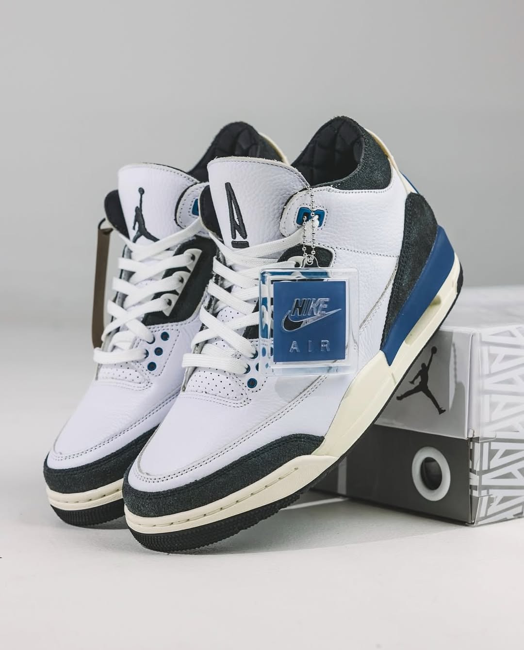 A Ma Maniére,Air Jordan 3,Diff AMM x AJ3 实物美图发布!越看越上头! A Ma Maniére,Air Jordan 3,Diff AMM x AJ3 实物美图发布!越看越上头!