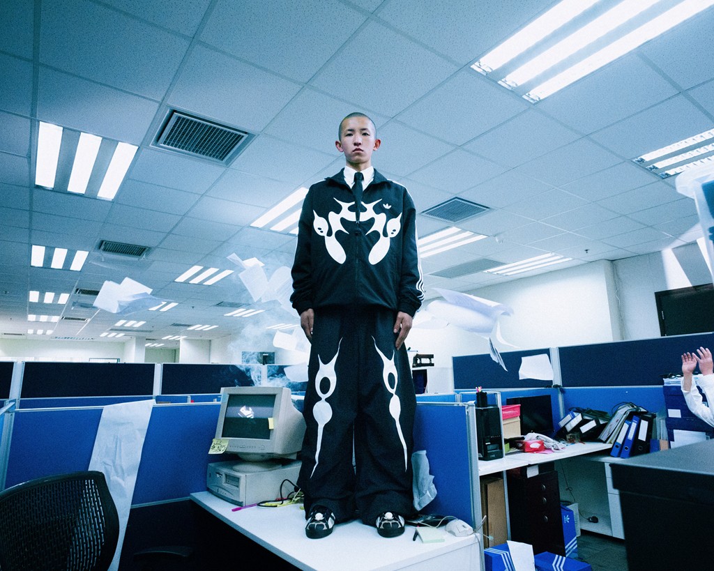 OFFGOD:TATE,adidas Originals 前卫艺术感!三叶草新联名鞋正式发布! OFFGOD:TATE,adidas Originals 前卫艺术感!三叶草新联名鞋正式发布!