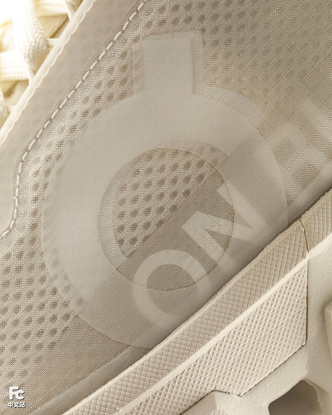 INVINCIBLE,On,Cloudmonster 2 鞋圈的又一个「首次联名」刚刚登场!这么穿太帅了! INVINCIBLE,On,Cloudmonster 2 鞋圈的又一个「首次联名」刚刚登场!这么穿太帅了!