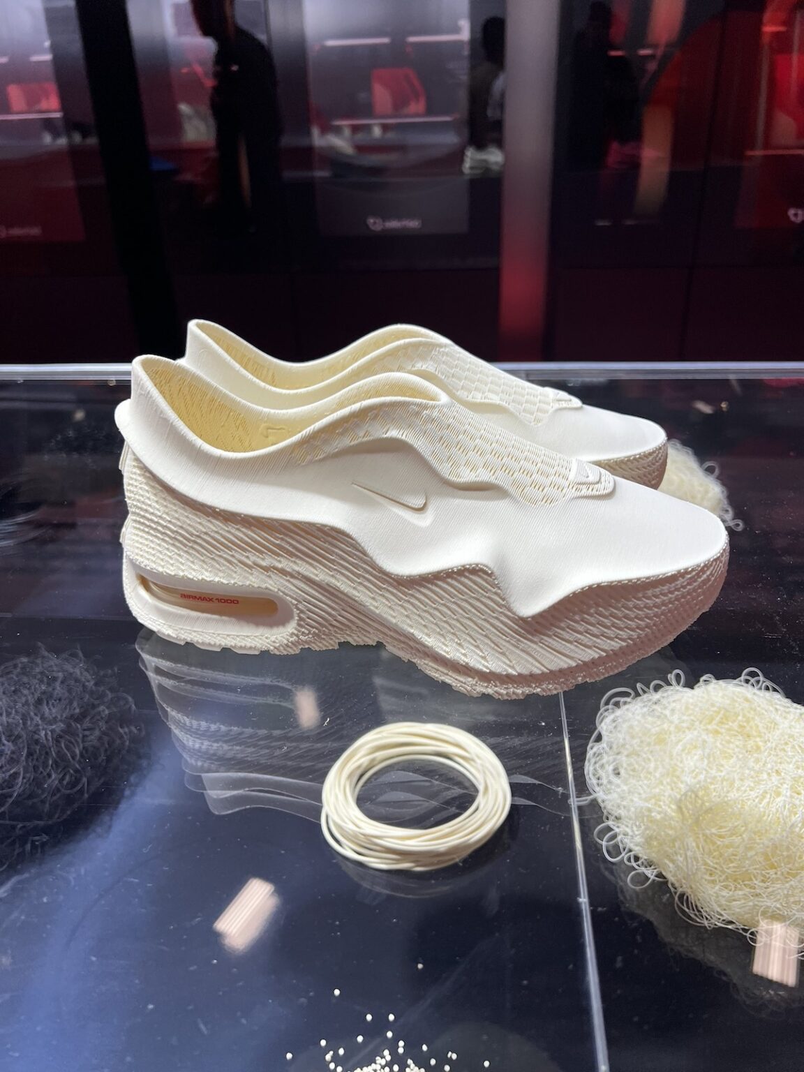 Air Max 1000,Nike,3D打印 3D 打印鞋卷土重来!都在等的「Nike 新鞋」终于有消息了! Air Max 1000,Nike,3D打印 3D 打印鞋卷土重来!都在等的「Nike 新鞋」终于有消息了!