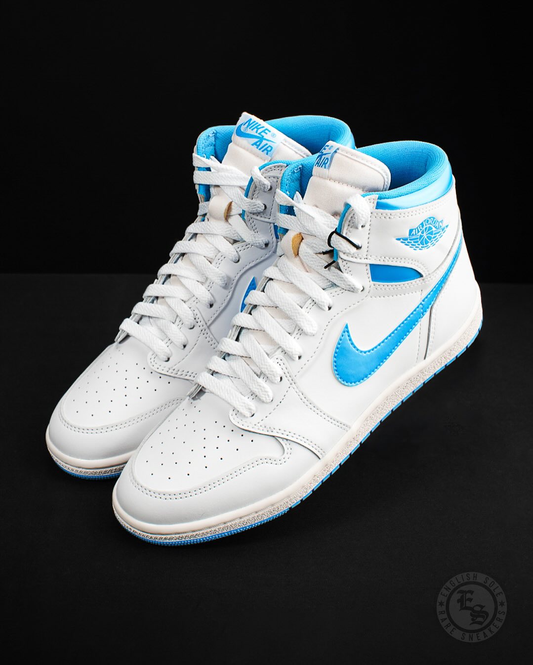 北卡,AJ1 有钱也难买!这双「北卡 AJ1」够稀有! 北卡,AJ1 有钱也难买!这双「北卡 AJ1」够稀有!