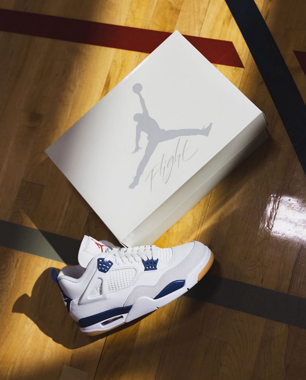 Nike SB,Air Jordan 4,AJ4,Navy, 今早 Nike SB x AJ4 你中了么?市价这个数了! Nike SB,Air Jordan 4,AJ4,Navy, 今早 Nike SB x AJ4 你中了么?市价这个数了!