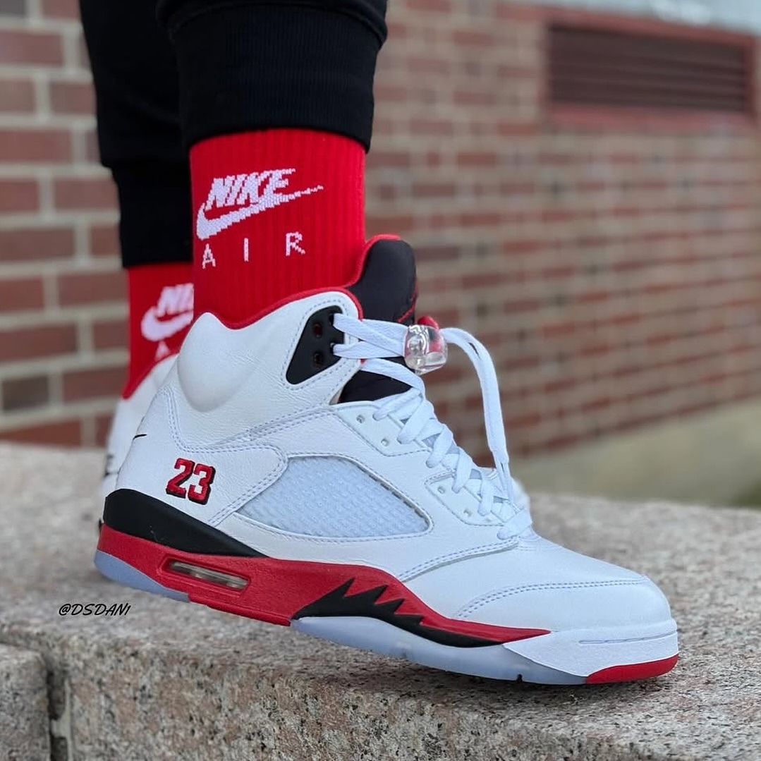 Air Jordan 5,AJ5,HQ7978-101 庆祝 35 周年!白红 AJ5 即将回归! Air Jordan 5,AJ5,HQ7978-101 庆祝 35 周年!白红 AJ5 即将回归!
