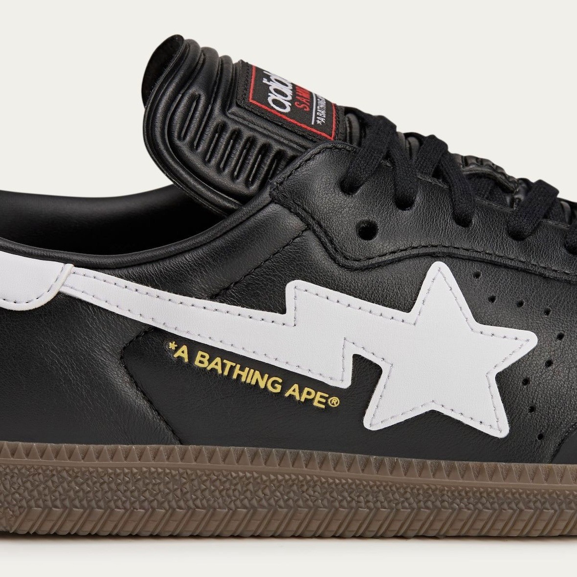 JR9246,JR9245,BAPE,adidas,三叶草 抢手的 BAPE x 阿迪联名鞋又出新款了!换鞋型了... JR9246,JR9245,BAPE,adidas,三叶草 抢手的 BAPE x 阿迪联名鞋又出新款了!换鞋型了...